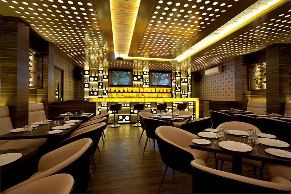 广场酒店 孟买 外观 照片
